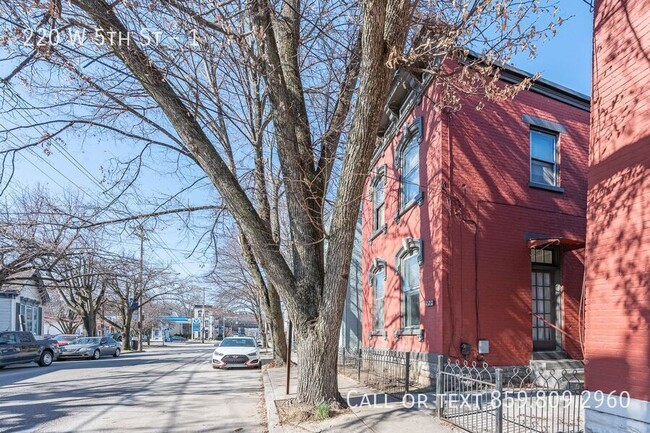 Photo - 220 W 5th St Unit 1