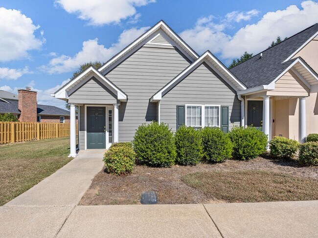 Photo - Freshly Renovated 2 BR, 2 BA Townhome, Loc...