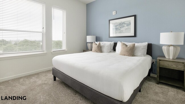 Photo - 720 W 26th St Unit 5052