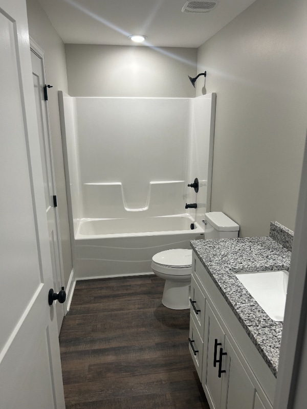 Photo - 209 Colonial St Unit A