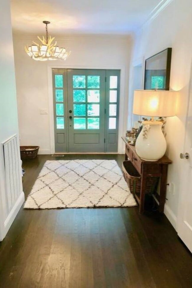 Photo - 77 Northside Dr