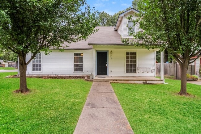 Building Photo - 301 Calloway Ave Rental