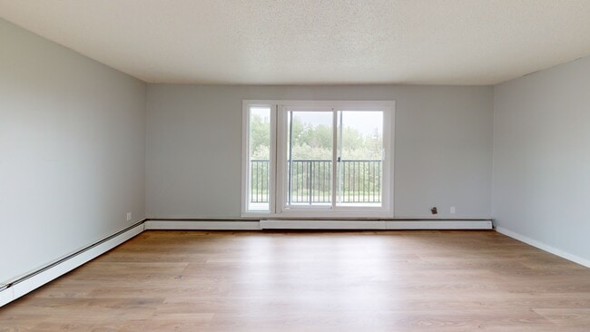 Photo - 10505-10103 103 St Unit 201
