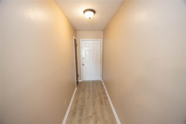 Photo - 510 Hollow Wood Rd