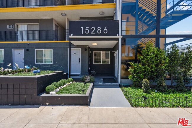 Photo - 15286 Sutton St Unit 102