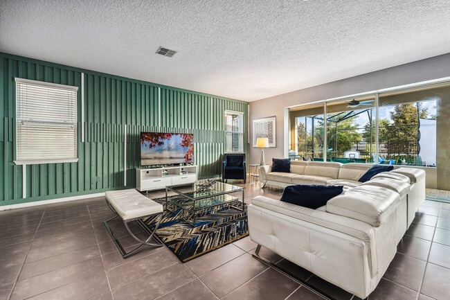Building Photo - 9063 Sunshine Ridge Loop Rental