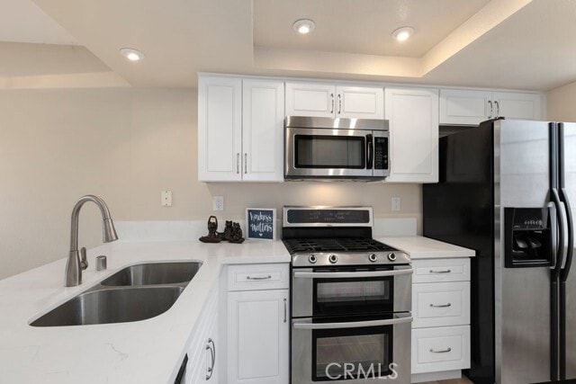 Building Photo - 2410 W Orangethorpe Ave Unit 5 Rental