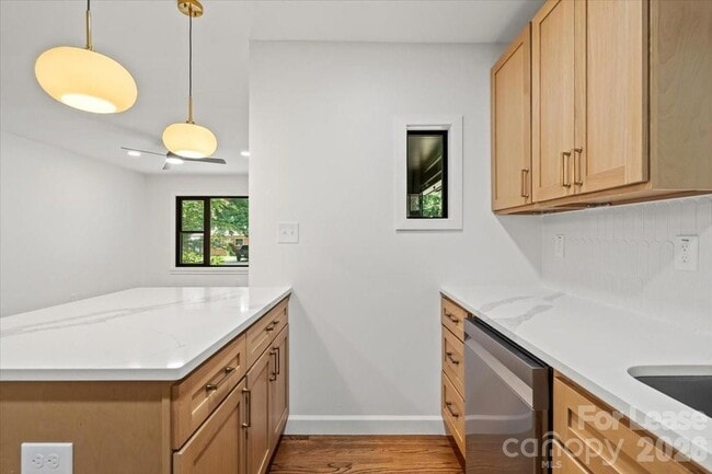 Photo - 2430 Dora Dr