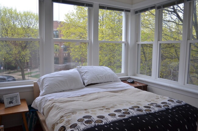 Photo - Lincoln Square luxury 2 bedroom Unit 4747-1