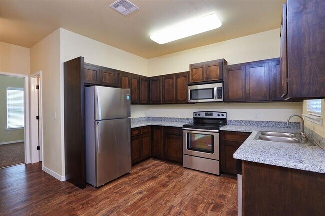 Photo - 5570 Confetti Dr Unit 11