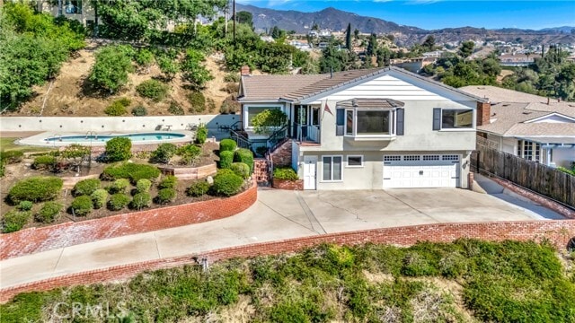 Photo - 909 Cavanagh Rd Casa