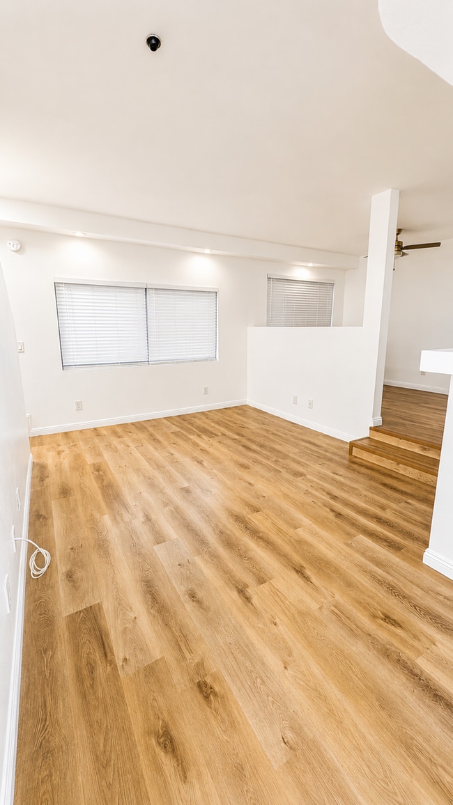 Livingroom - 7900 Woodman Ave