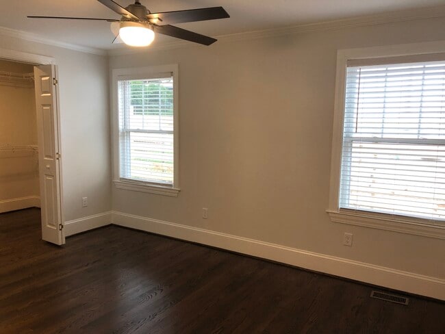 Photo - 22 Bridwell Ave