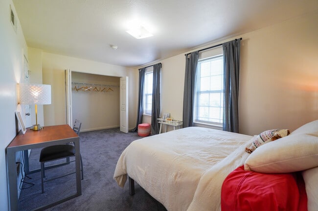 Photo - The Heights at Slippery Rock