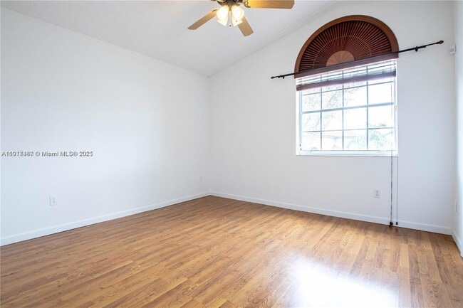 Photo - 16227 SW 139th Ct