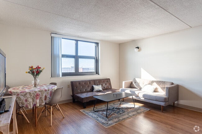 1BR, 1BA