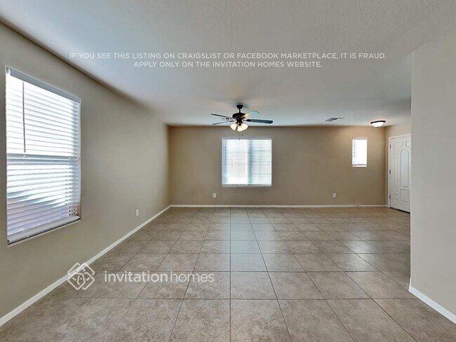 Photo - 3539 E Erie St