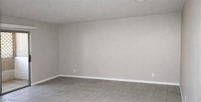 Photo - 2762 Sidewinder Ln