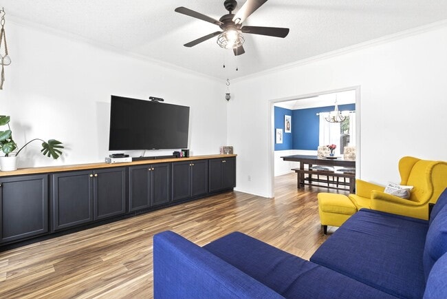 Photo - 1912 Bunnell Ct