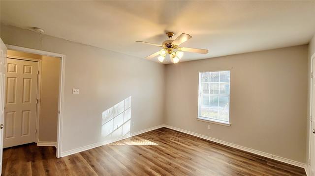 Photo - 3112 Travis St