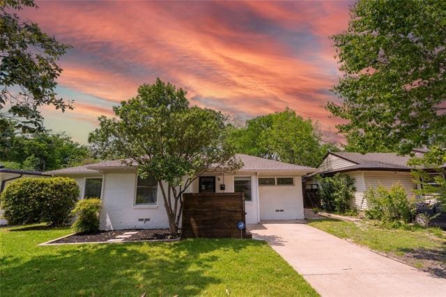 Building Photo - 10231 Pinecrest Dr Rental