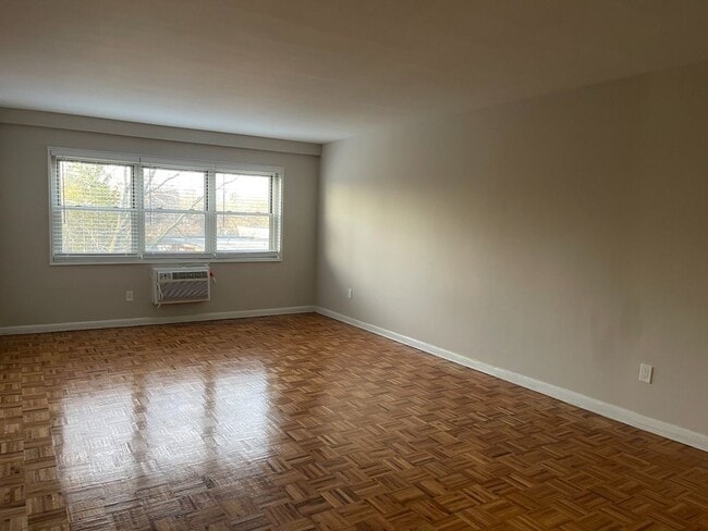 Photo - 25 Fairmount Ave