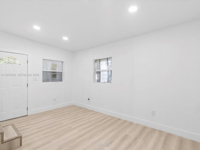 Photo - 6318 NW 19th Ct