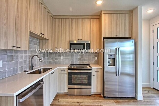 Photo - Unit 3356.... 2 Bed, 2.5 Bath Townhome in Arbor Lodge Near University of Portland