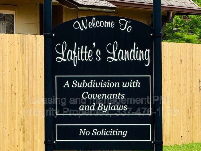 Photo - 303 Barataria Bay Point