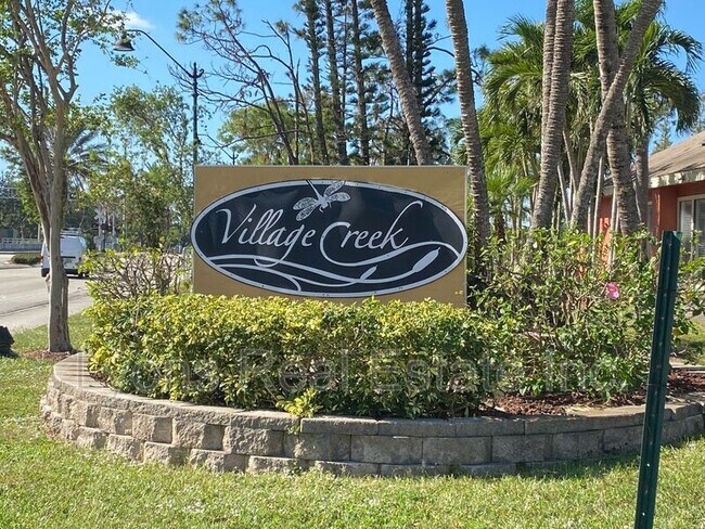 Photo - 2855 Winkler Ave Unit 124