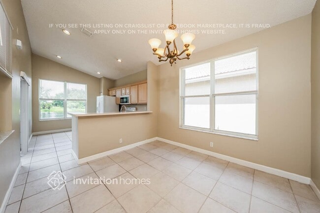 Photo - 9496 Lago Dr
