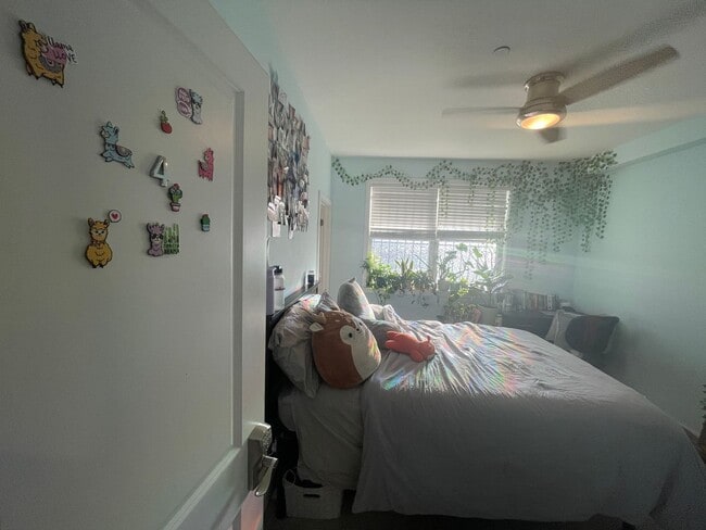 Photo - 1527-33 W Seybert St Unit A