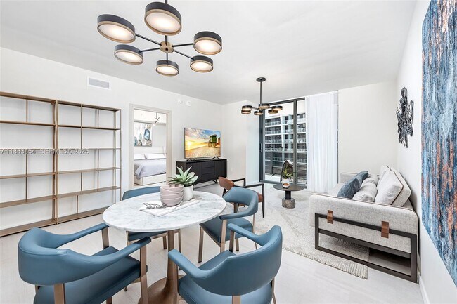 Building Photo - 1000 Brickell Plaza Unit 4005