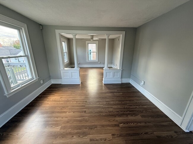 Photo - 100 Green St Unit 2