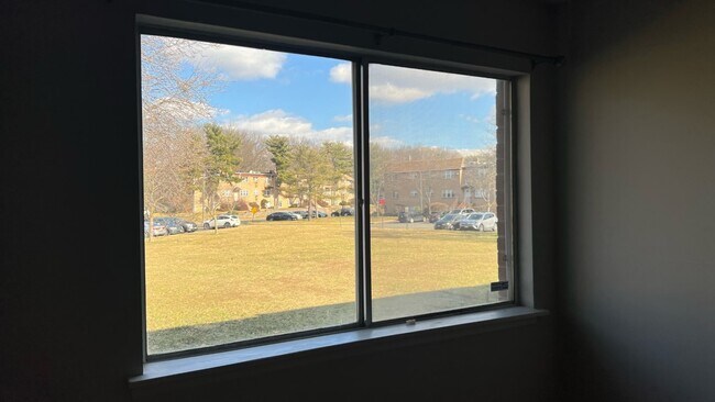 Photo - 305 College Dr Unit 305