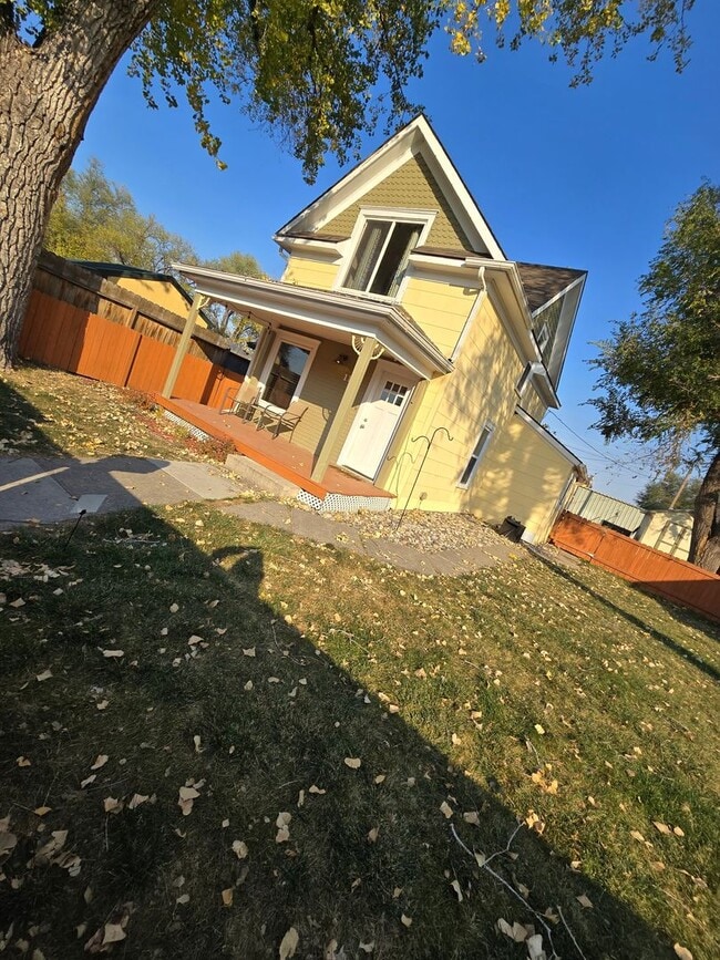 2 Bed 1.5 Bath - 2 Bed 1.5 Bath Casa