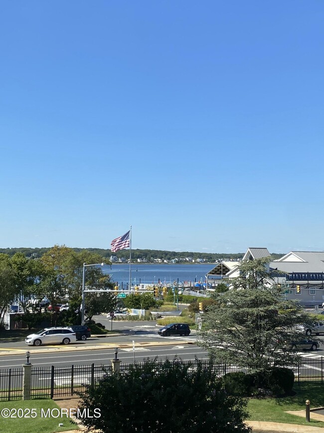 Photo - 1000 River Rd Condo Unit 3C
