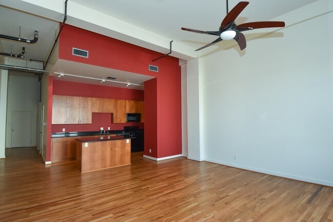 Photo - 915 Franklin St Unit 2H