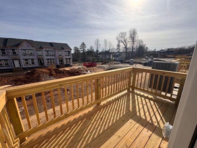 Photo - 112 Avenda Ln