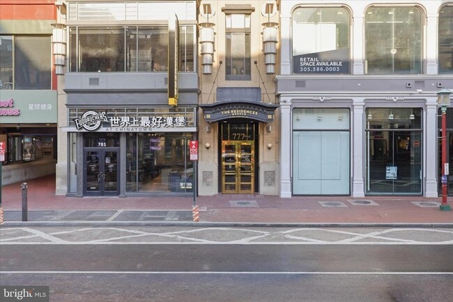 Building Photo - 777 7th St NW Unit 732