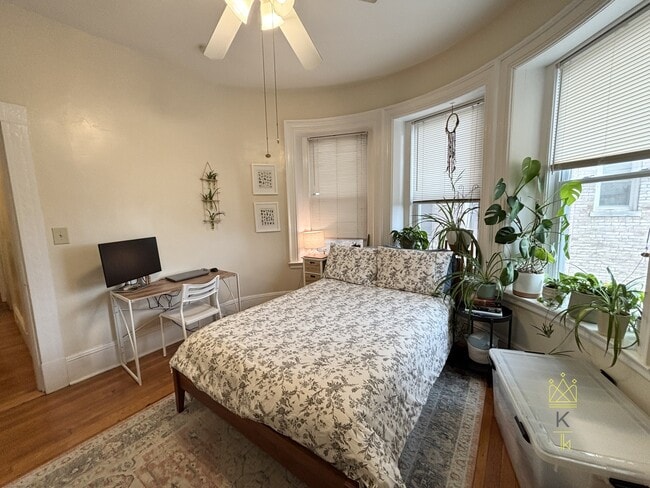 Photo - 1477 Beacon St Unidad 7