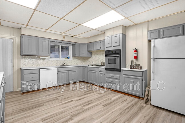 Photo - 114 N Highland Ave