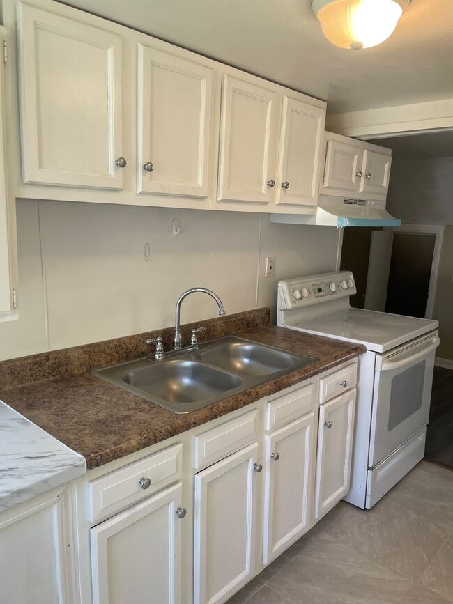 Photo - 116 Oakland Ave Unit 3