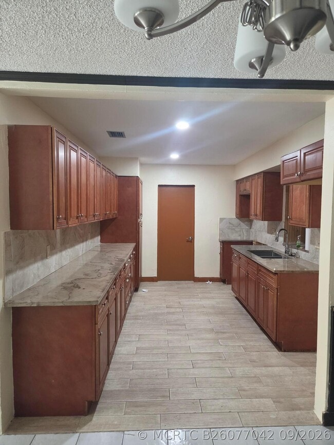 431 NW 42nd St