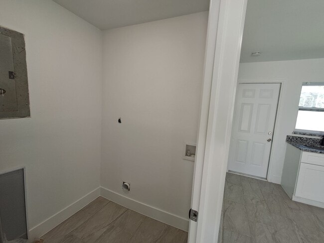 Photo - 1042-1056 Old Bridge Road Unit 1056 Old Bridge Road