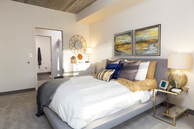 Skyvue Apartments