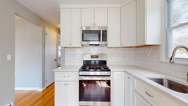 Photo - 161 Mona Terrace