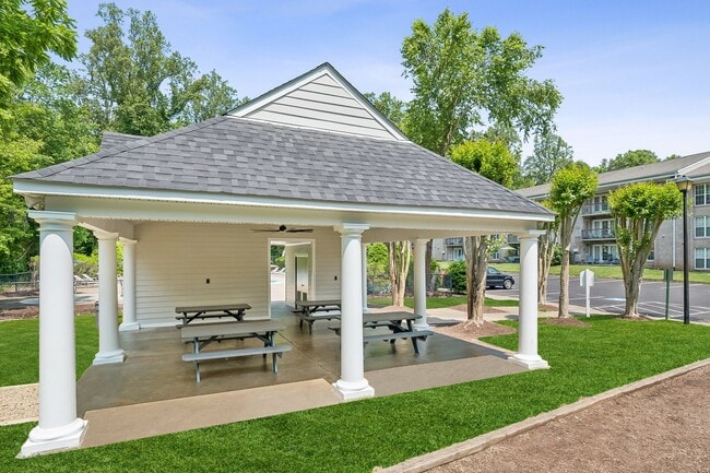 Photo - Shenandoah Station