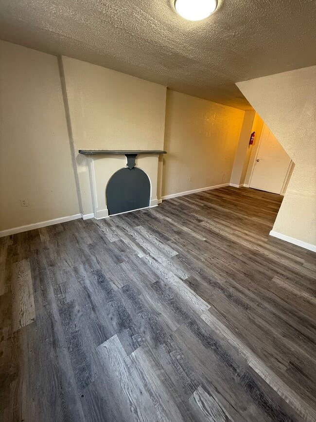 Photo - 51 Lander St Unit 1