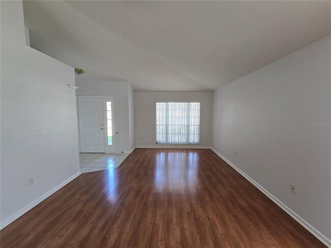 Photo - 1003 Summer Breeze Dr